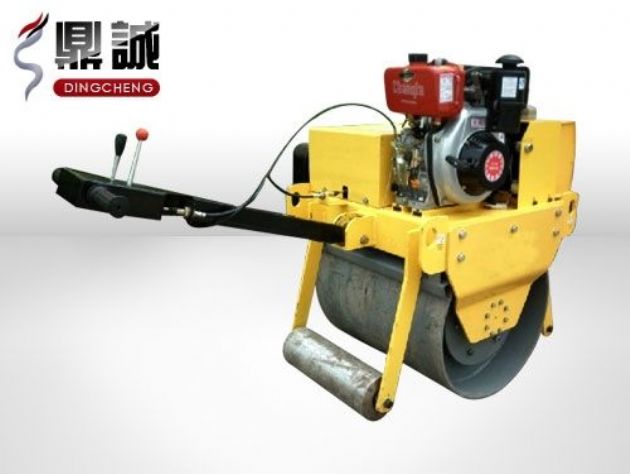 點(diǎn)擊查看詳細(xì)信息<br>標(biāo)題：重型手扶式單鋼輪壓路機(jī) 閱讀次數(shù)：13702