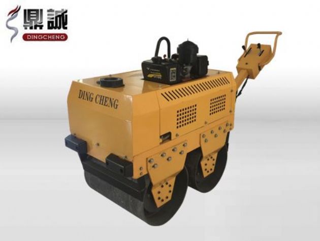 點(diǎn)擊查看詳細(xì)信息<br>標(biāo)題：DC-30C高配手扶式壓路機(jī) 閱讀次數(shù)：13019